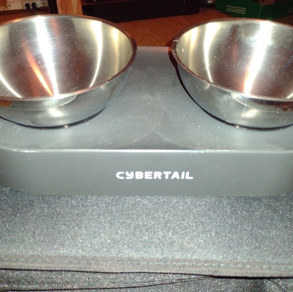 Cybertail Pet Dish